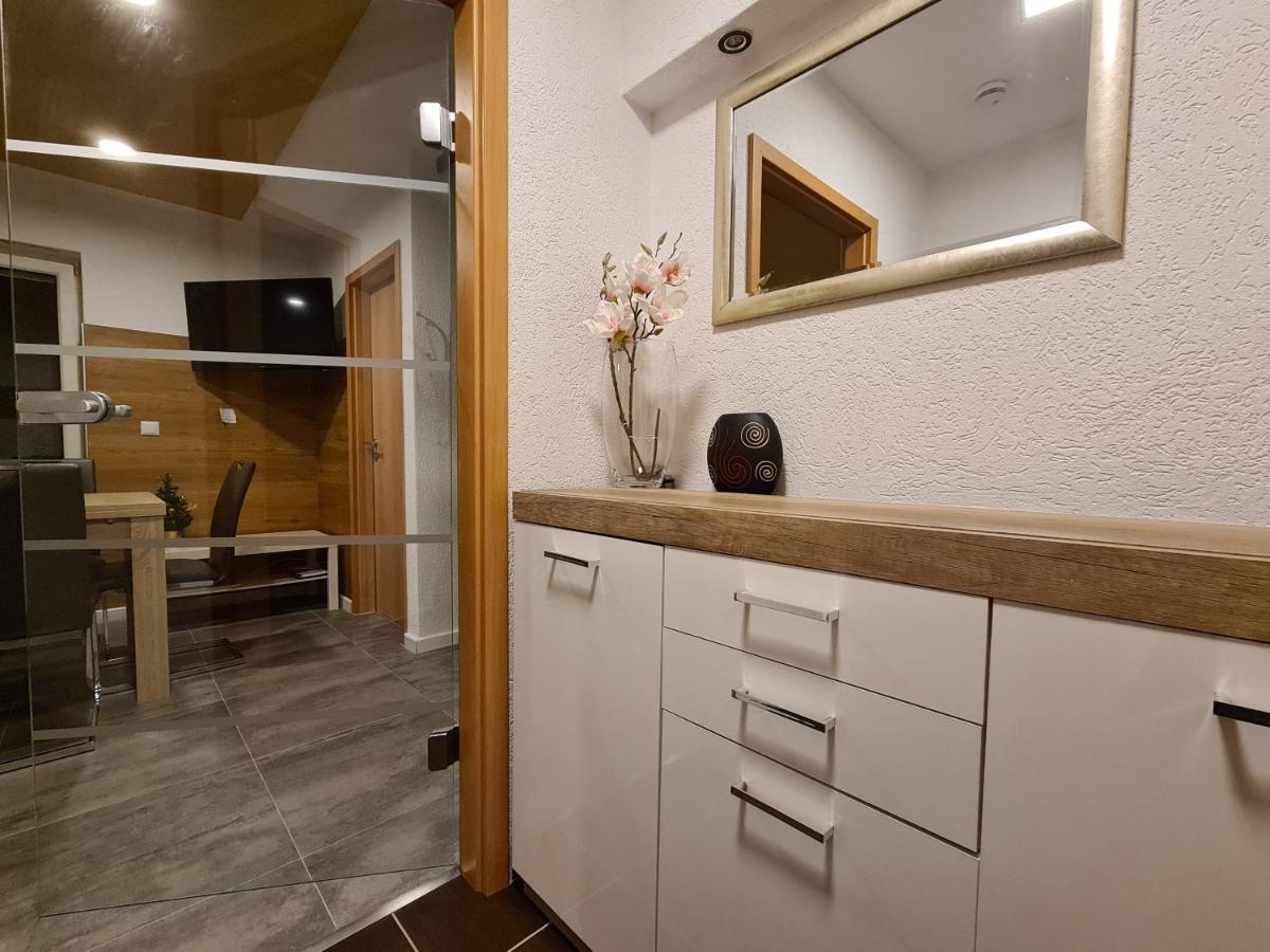 Exklusive Moderne 2 Zi. Wohnung In Ruhiger Lage Schechingen Exterior foto